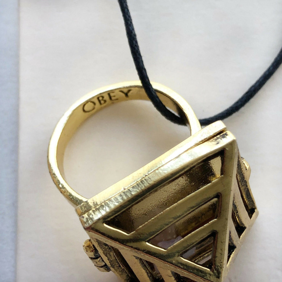 Obey Jewelry "Trapped" Ring Antique Gold - Picture 4 of 5